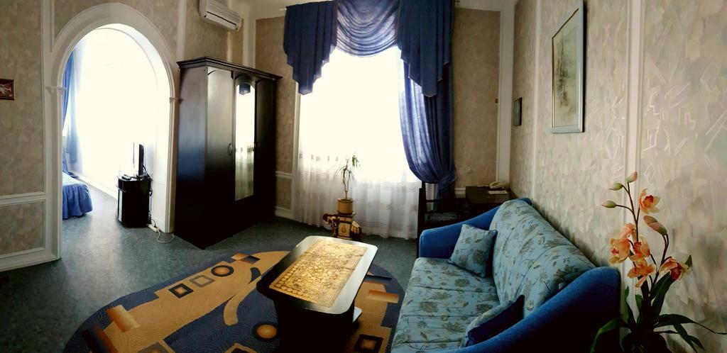 Versal Hotel Kherson Luaran gambar