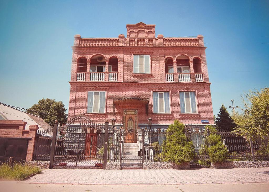 Versal Hotel Kherson Luaran gambar